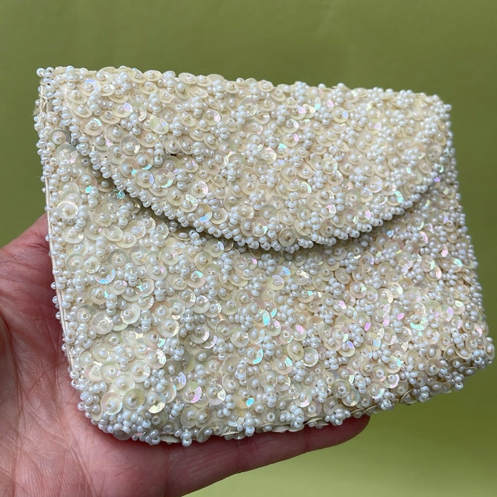 Vintage cream all beaded mini bag